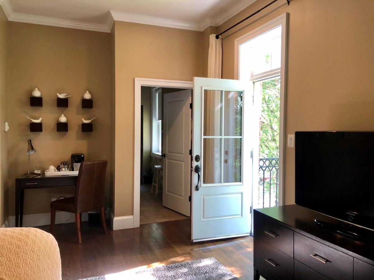 Suites At 249 Кълпепър Екстериор снимка